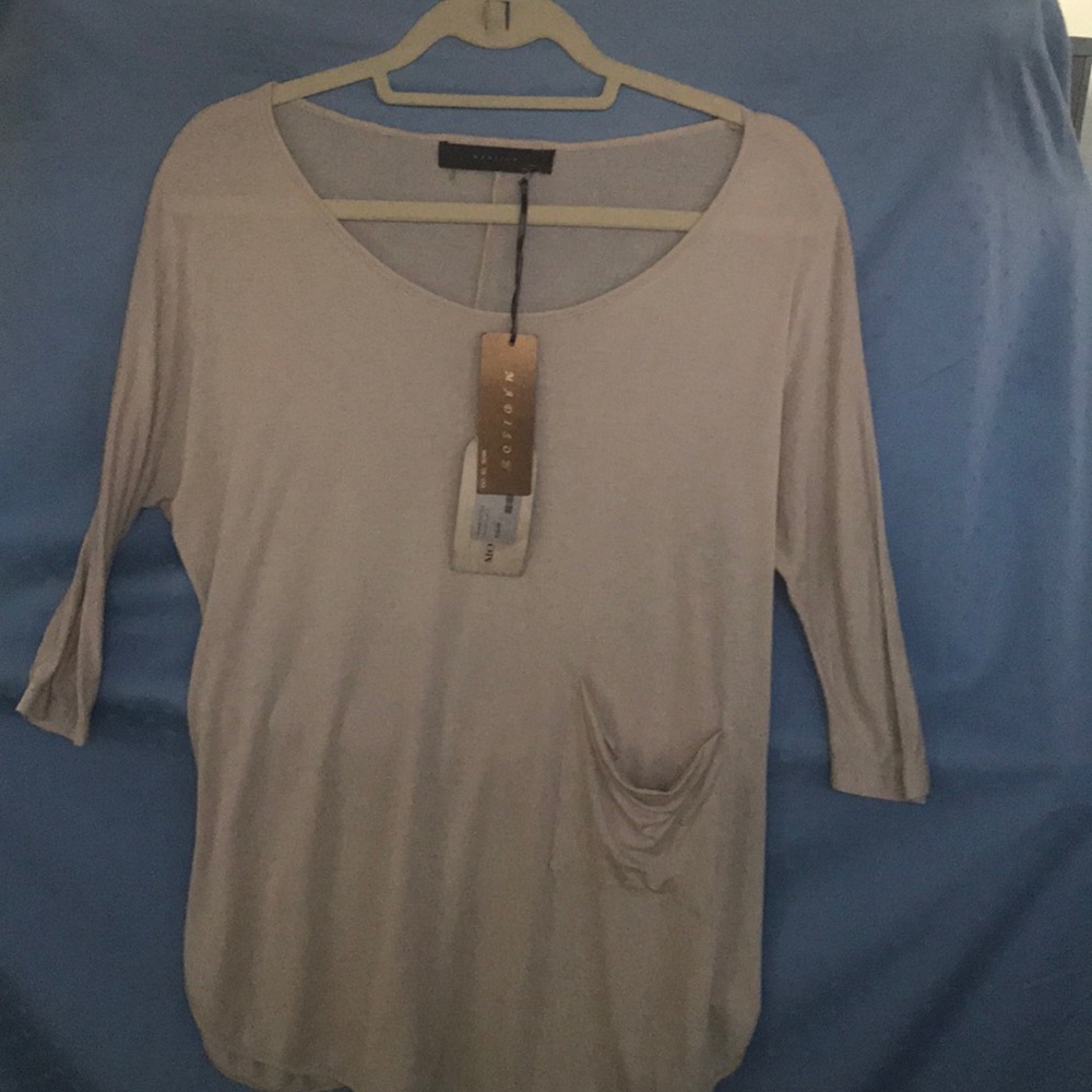 3/4 sleeve top